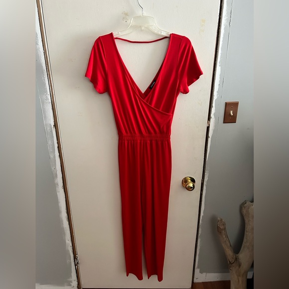 Express Jumpsuit - Picture 1 of 4